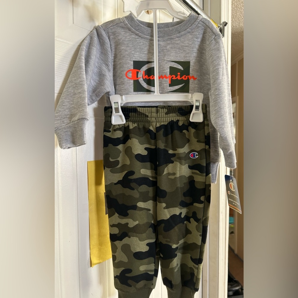 Boys champion, sweatpants set